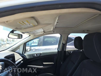 2020 Ford EcoSport SE – miniatura 17