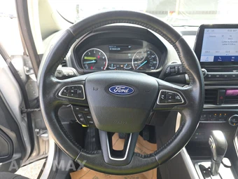 2020 Ford EcoSport SE – miniatura 10