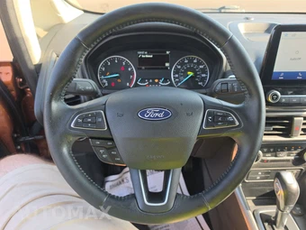 2020 Ford EcoSport SE - miniatura 10
