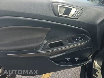 2020 Ford EcoSport SE - miniatura 9