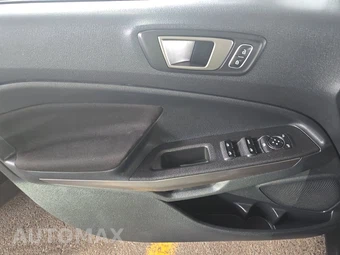 2020 Ford EcoSport SE – miniatura 9