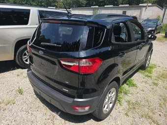 2020 Ford EcoSport SE – miniatura 3