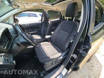 2020 Ford EcoSport SE – miniatura 6