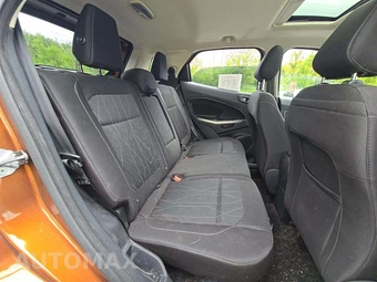 2020 Ford EcoSport SE – miniatura 16