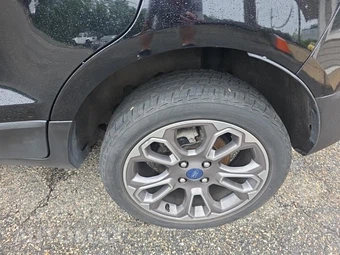 2020 Ford EcoSport Titanium – miniatura 11
