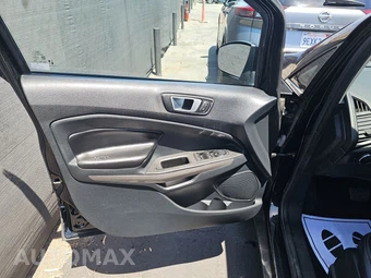 2020 Ford EcoSport Titanium – miniatura 9