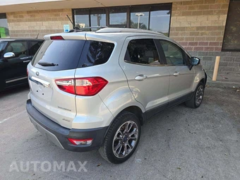 2020 Ford EcoSport Titanium – miniatura 3
