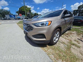2020 Ford Edge SE