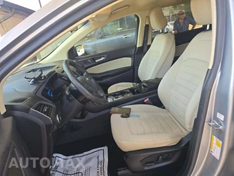 2020 Ford Edge SE – miniatura 6