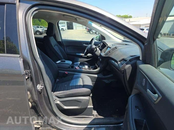 2020 Ford Edge SE – miniatura 15