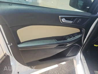 2020 Ford Edge SE – miniatura 9