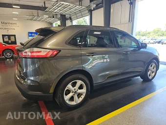 2020 Ford Edge SE – miniatura 4