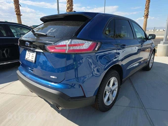 2020 Ford Edge SE - miniatura 3