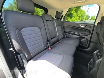2020 Ford Edge SE - miniatura 13