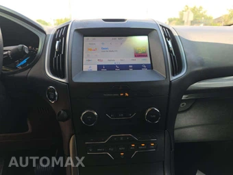 2020 Ford Edge SE - miniatura 7