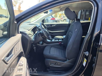 2020 Ford Edge SE - miniatura 7