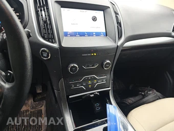 2020 Ford Edge SE - miniatura 11