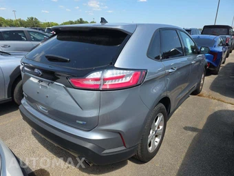 2020 Ford Edge SE - miniatura 3
