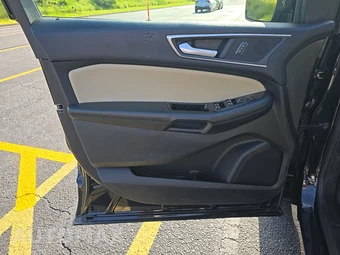 2020 Ford Edge SEL - miniatura 9