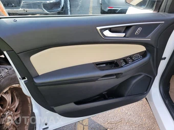2020 Ford Edge SEL – miniatura 9