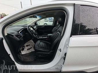 2020 Ford Edge SEL – miniatura 6