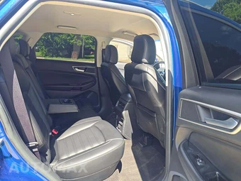 2020 Ford Edge SEL – miniatura 13