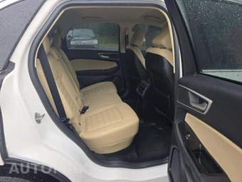 2020 Ford Edge SEL - miniatura 13