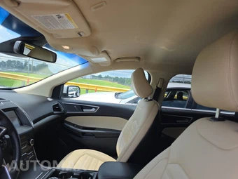 2020 Ford Edge SEL - miniatura 17