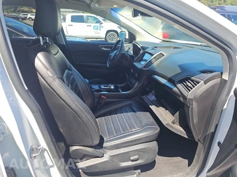 2020 Ford Edge SEL – miniatura 8