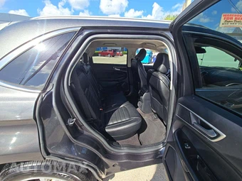 2020 Ford Edge SEL – miniatura 13