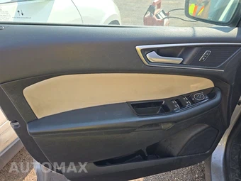 2020 Ford Edge SEL – miniatura 9