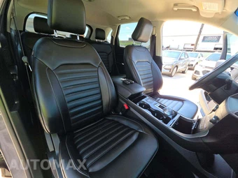 2020 Ford Edge SEL – miniatura 15