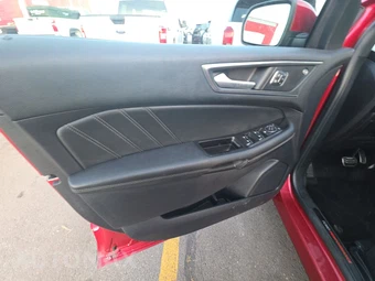 2020 Ford Edge ST – miniatura 9
