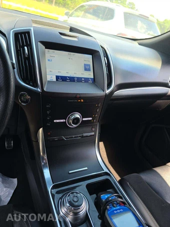 2020 Ford Edge ST – miniatura 10