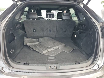 2020 Ford Edge ST – miniatura 16