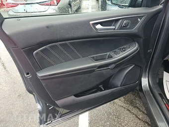 2020 Ford Edge ST – miniatura 9