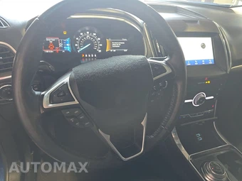 2020 Ford Edge Titanium - miniatura 10