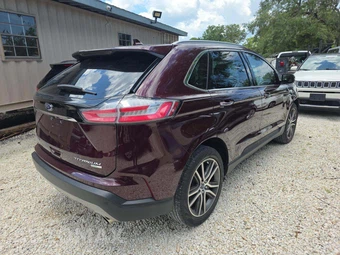 2020 Ford Edge Titanium - miniatura 3