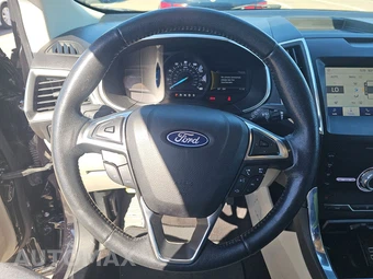 2020 Ford Edge Titanium - miniatura 10