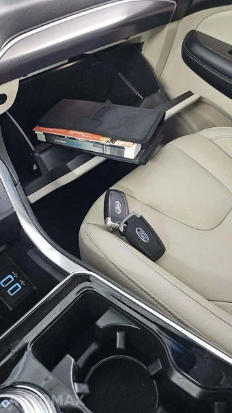 2020 Ford Edge Titanium - miniatura 20