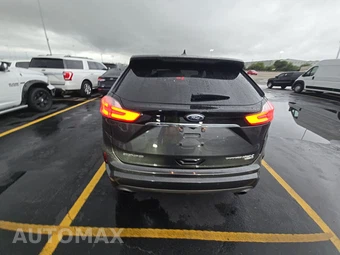 2020 Ford Edge Titanium – miniatura 5