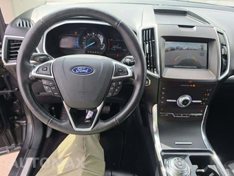 2020 Ford Edge Titanium - miniatura 10