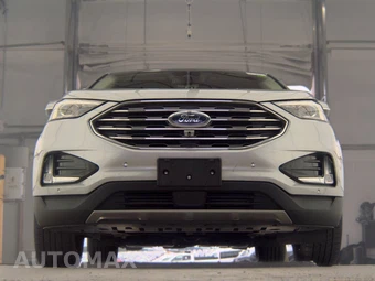 2020 Ford Edge Titanium – miniatura 3