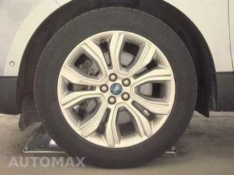 2020 Ford Edge Titanium – miniatura 9