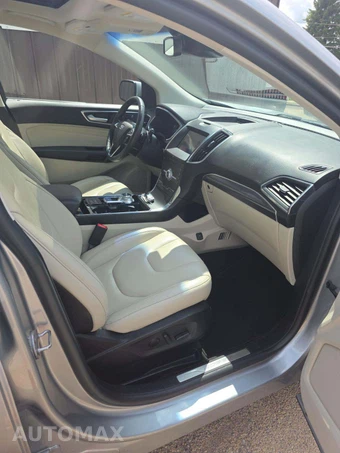 2020 Ford Edge Titanium - miniatura 18