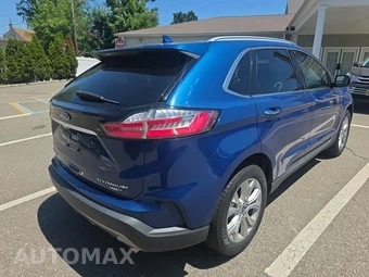 2020 Ford Edge Titanium – miniatura 4