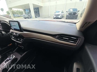 2020 Ford Escape Hybrid Titanium - miniatura 19