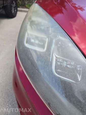 2020 Ford Escape Hybrid Titanium - miniatura 21