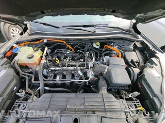 2020 Ford Escape Hybrid Titanium – miniatura 15