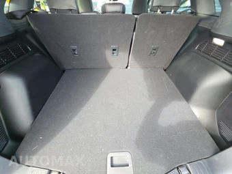 2020 Ford Escape Hybrid Titanium – miniatura 16